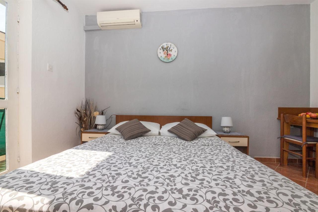 איגריין Apartments Tolj מראה חיצוני תמונה