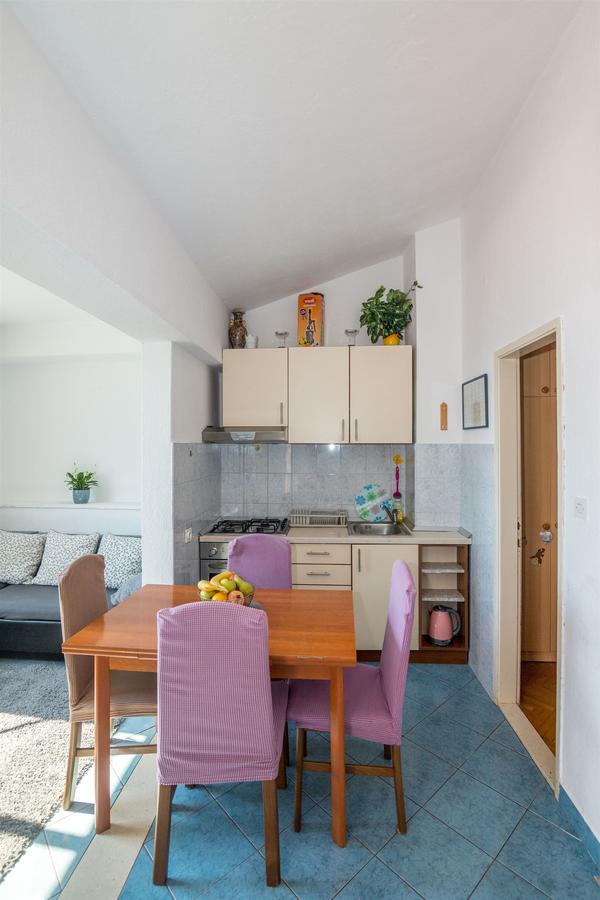 איגריין Apartments Tolj מראה חיצוני תמונה